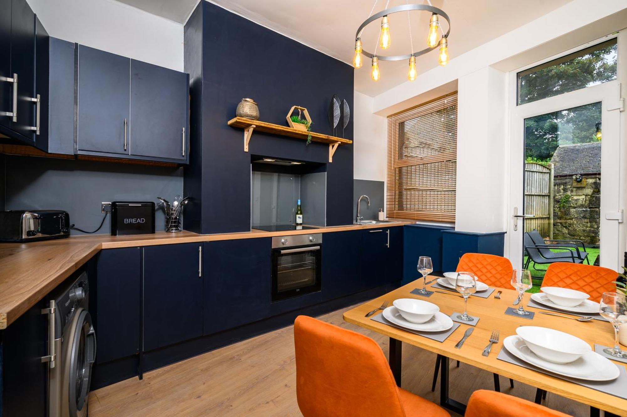 Stunning House Sleeps 7 - Parking Villa Бъкстън Екстериор снимка
